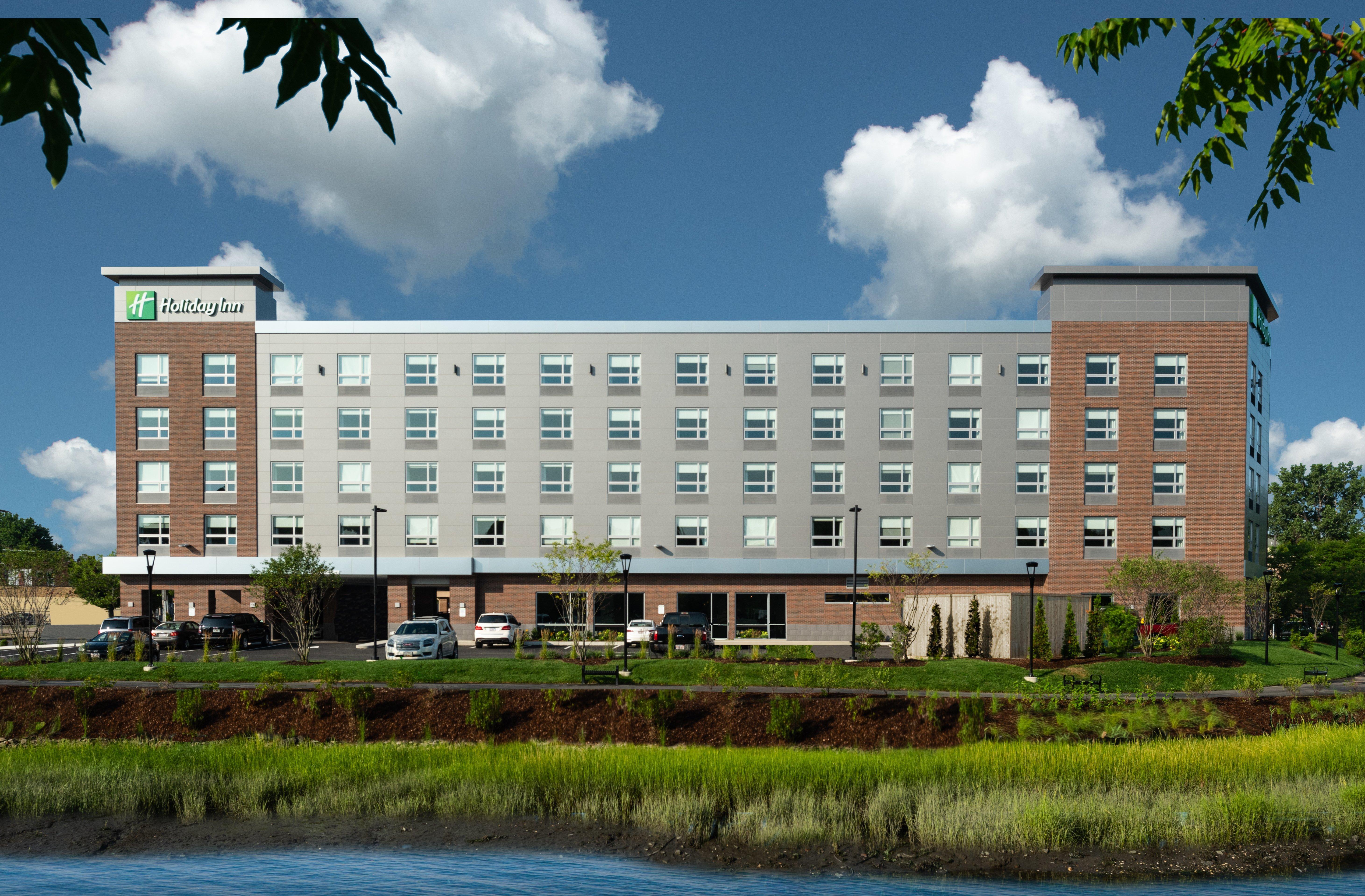 Holiday Inn Boston Logan Airport - Chelsea By Ihg Экстерьер фото